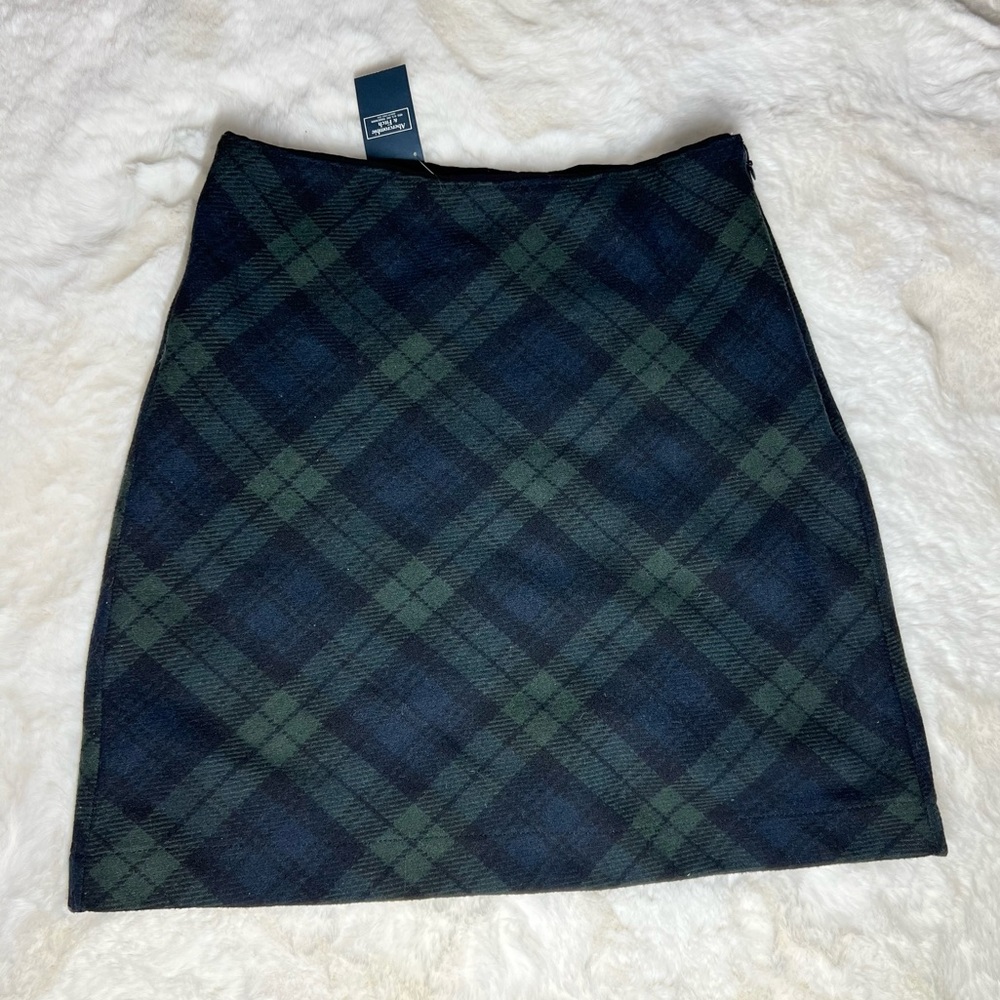 Abercrombie & Fitch Wool-Blend Plaid Mini Skirt in Blue / Green, Size Small
